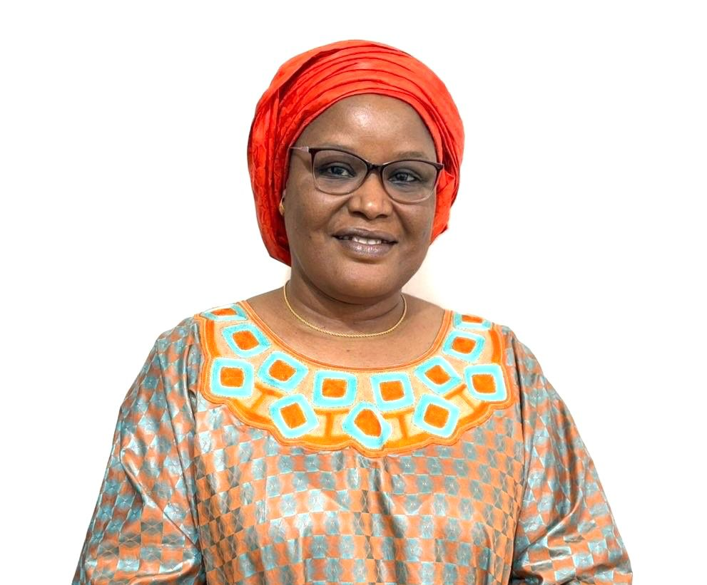 Prof. Fatou DIAWARA ( Directrice Adjointe Publication)